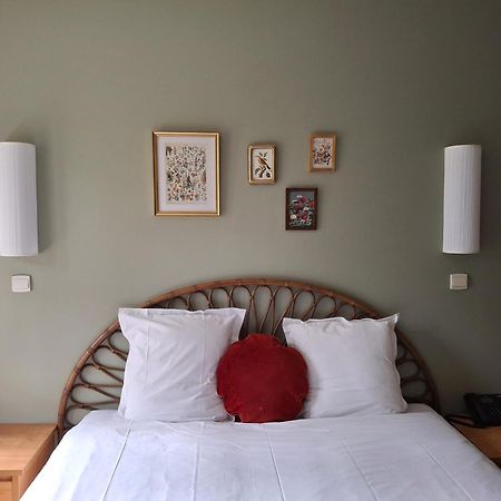 Hostellerie Du Lys Lamorlaye Εξωτερικό φωτογραφία