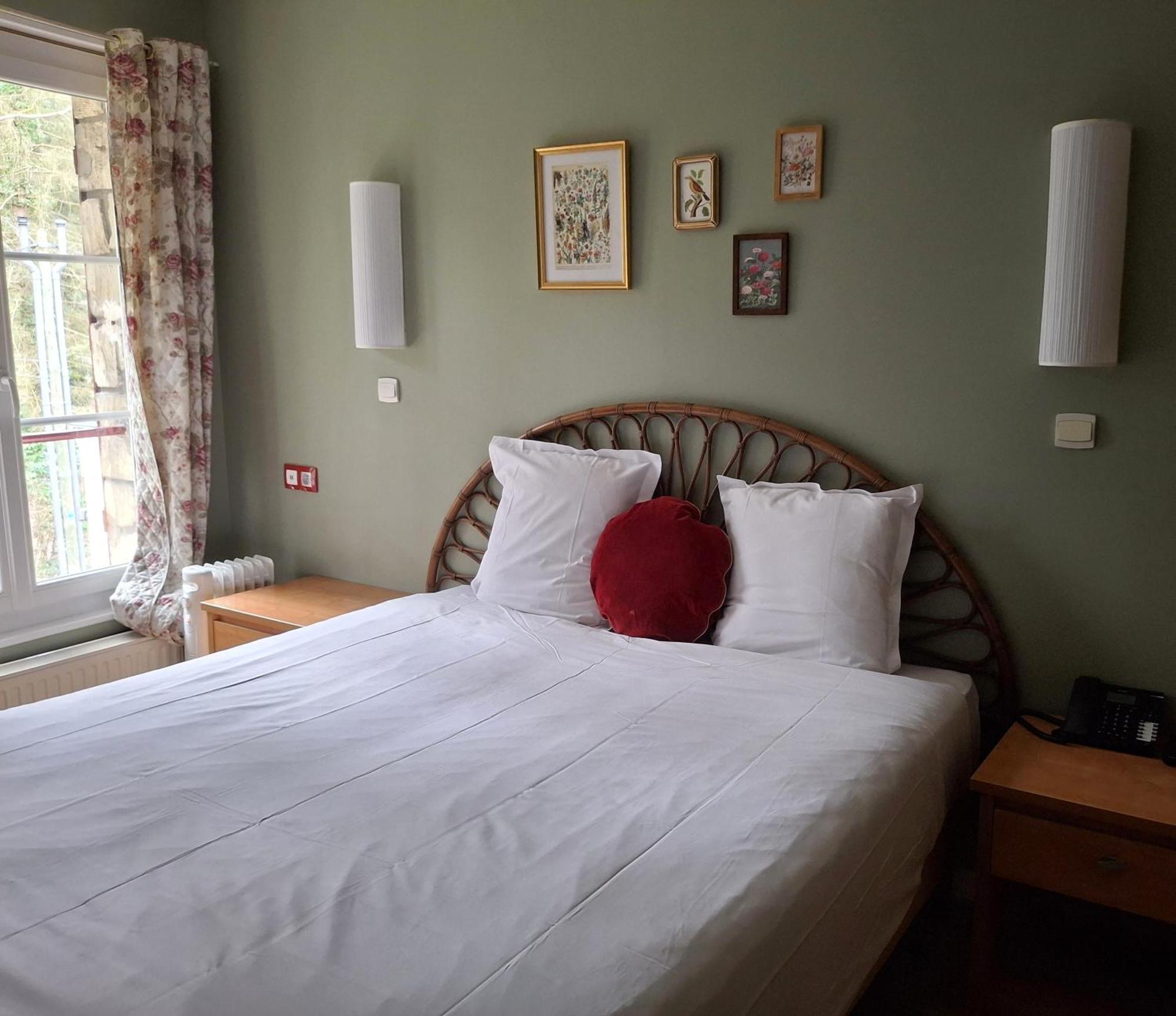 Hostellerie Du Lys Lamorlaye Εξωτερικό φωτογραφία