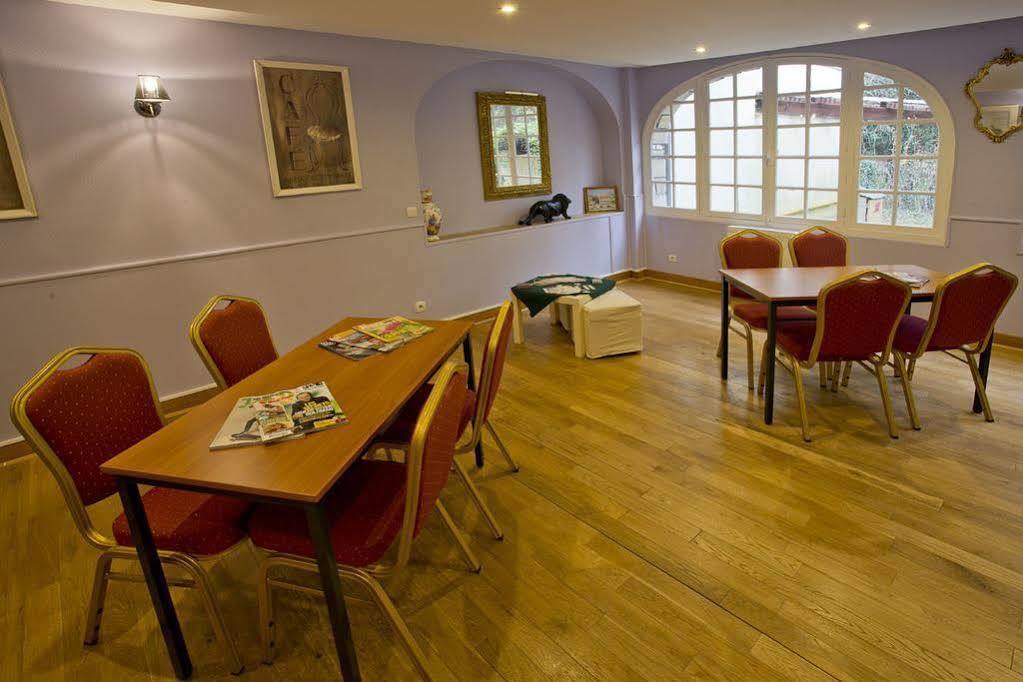 Hostellerie Du Lys Lamorlaye Εξωτερικό φωτογραφία