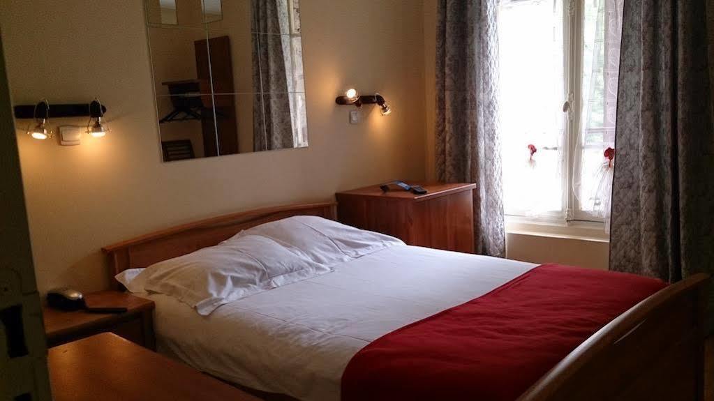 Hostellerie Du Lys Lamorlaye Εξωτερικό φωτογραφία